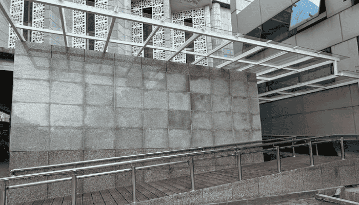 1. renovasi masjid fatahillah balai kota dki jakarta